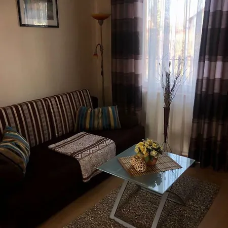 Szandra Nyaralohaz Apartment *